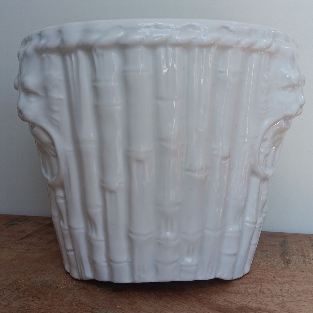 Vintage Ceramic Bamboo And Lions Planter - Picture 4 of 7